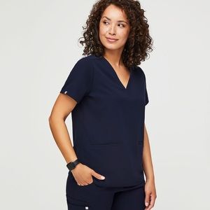 Figs Casma Scrub Top